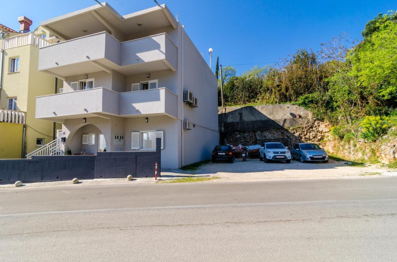 Apartment Amabilis Mlini Esterno foto