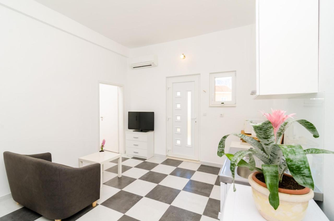 Apartment Amabilis Mlini Esterno foto